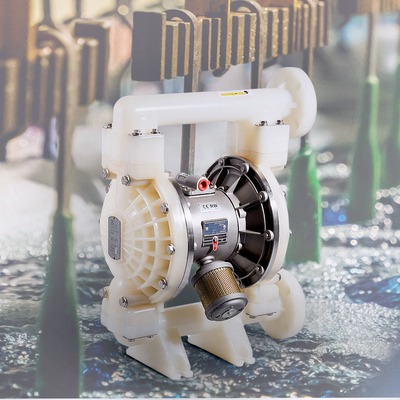 Applicazioni industriali Pompa a diaframma con pressione massima di lavoro di 120 psi